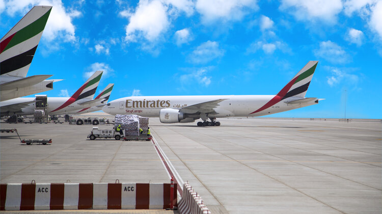 Ponad 51 milionów pasażerów, 824 miliony kilometrów, 150 kierunków – Emirates podsumowują 30. rok swojej działalności
